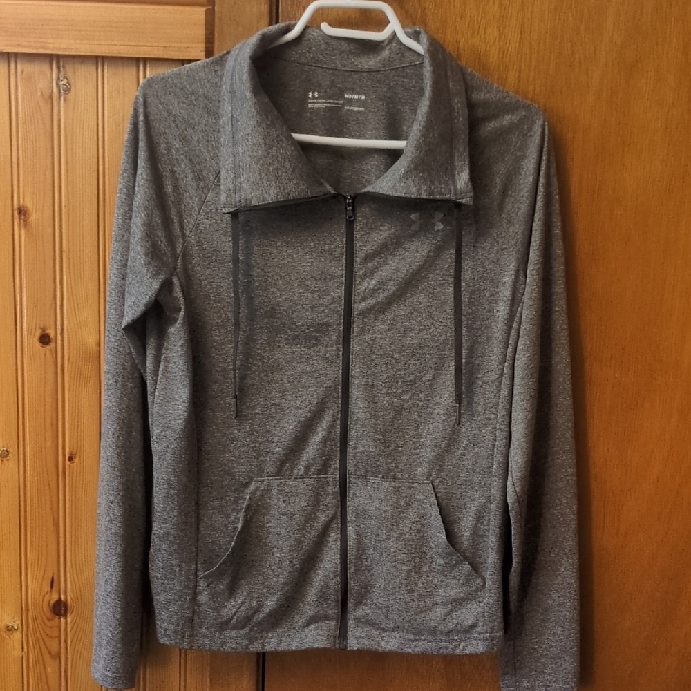 Under Armour Dark Gray HeatGear Top